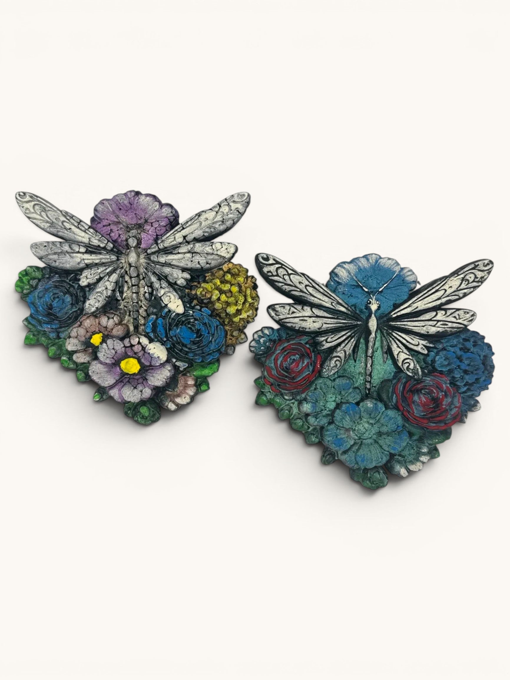 Flutterby Creations Dragonfly Garden 3D freshie with detailed dragonfly and floral design in purple, blue, and red hues.
